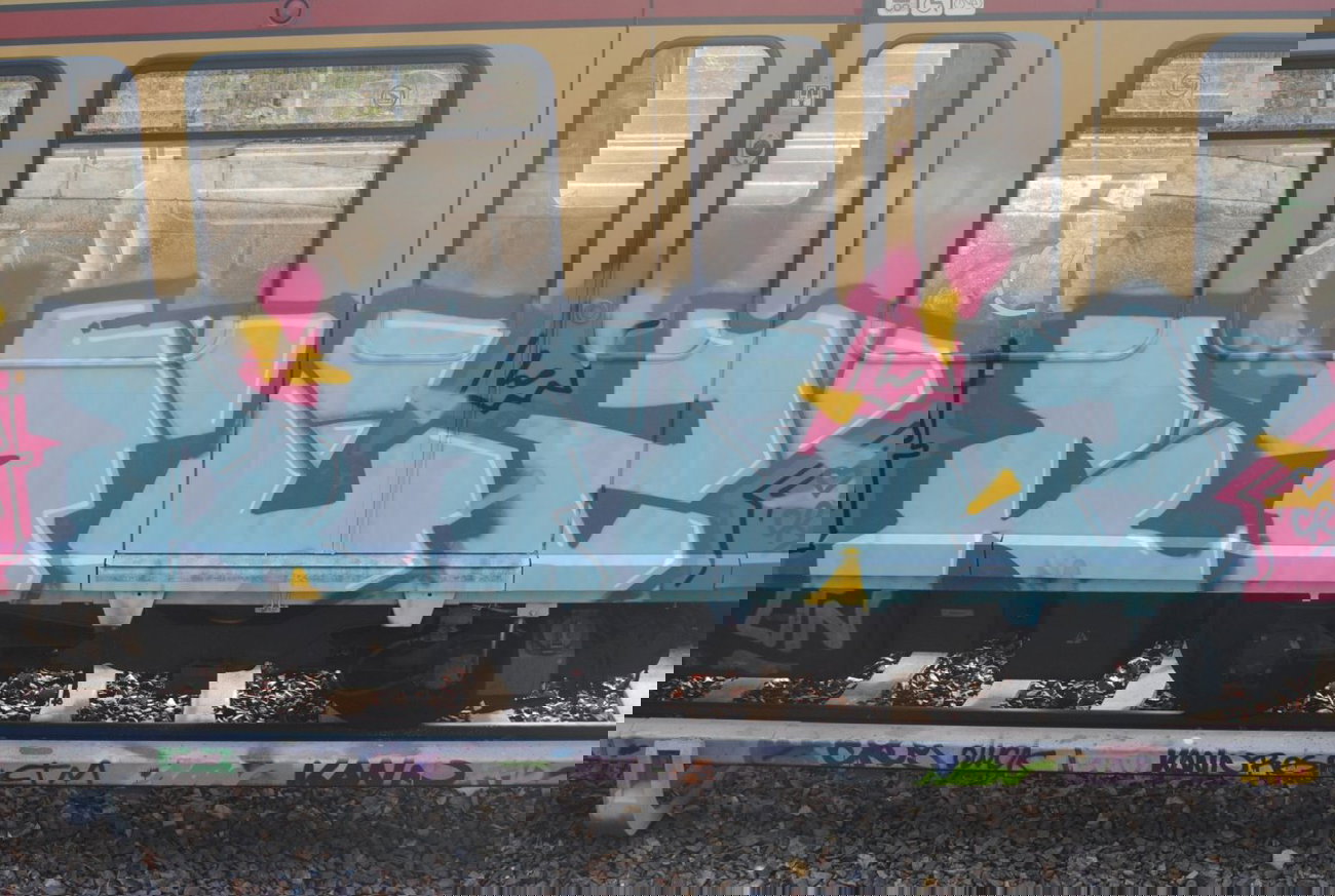 Graffiti Train in Berlin - Photo by DerDieDas - Rtlz (2014)