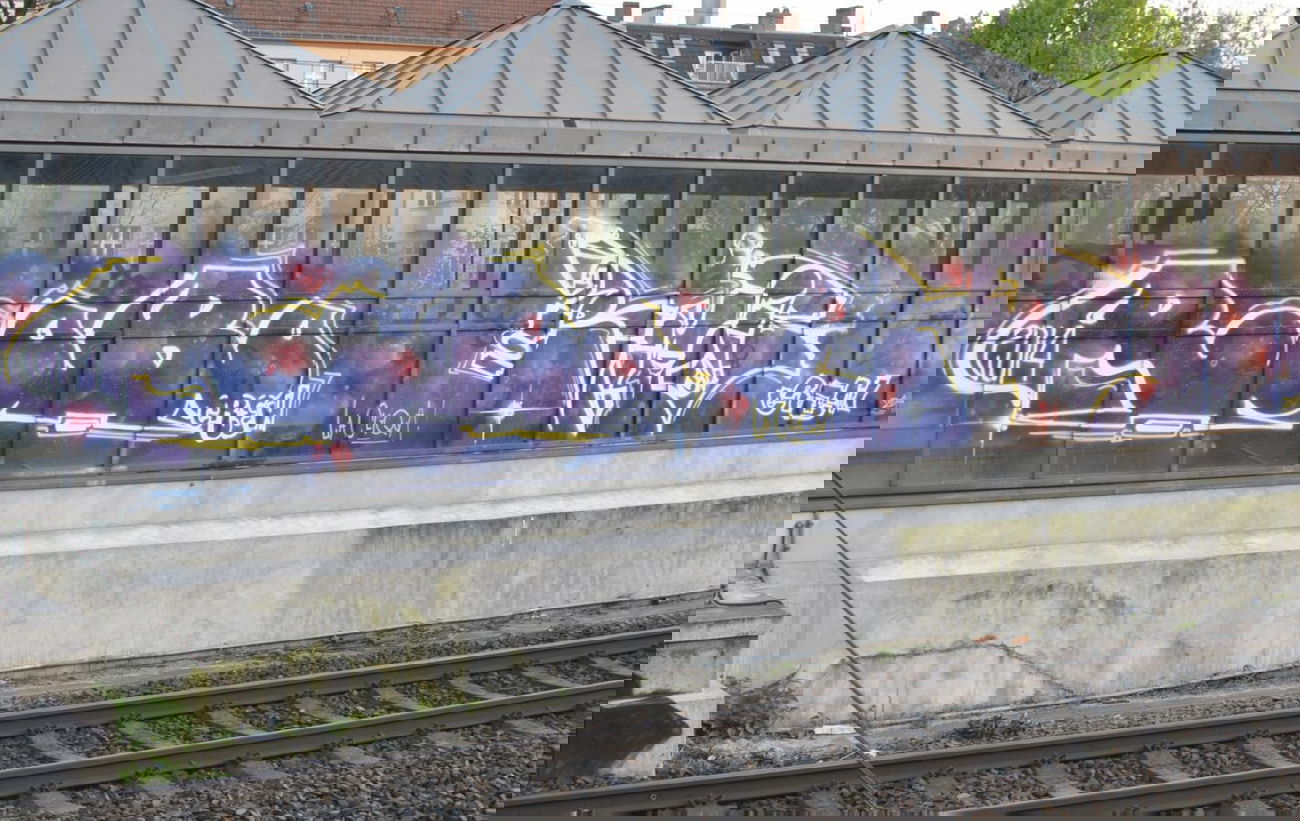 Graffiti Bombing in Berlin - Photo by DerDieDas - Robo, Rmb (2014)