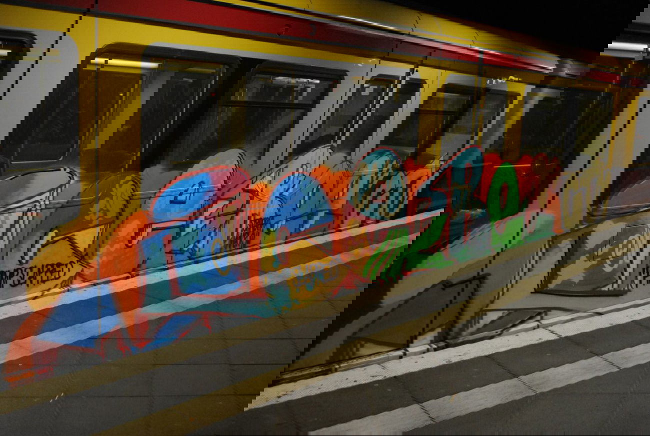 Graffiti Train in Berlin - Photo by DerDieDas - Iceebee, Ctm (2015)