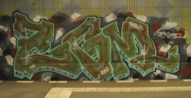 Graffiti Bombing in Berlin - Photo by DerDieDas - Zgm (2014)