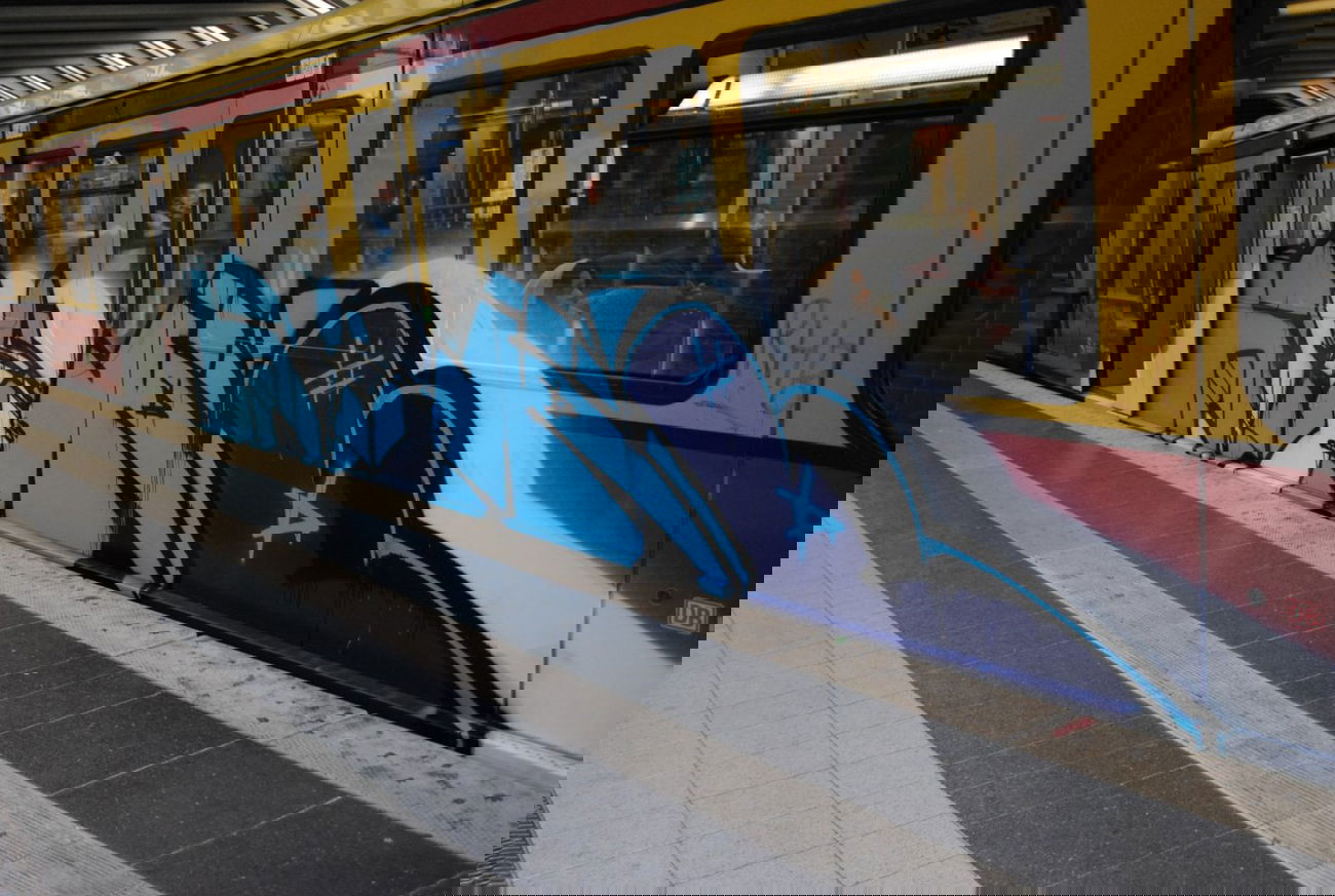 Graffiti Train in Berlin - Photo by DerDieDas - Kird (2015)