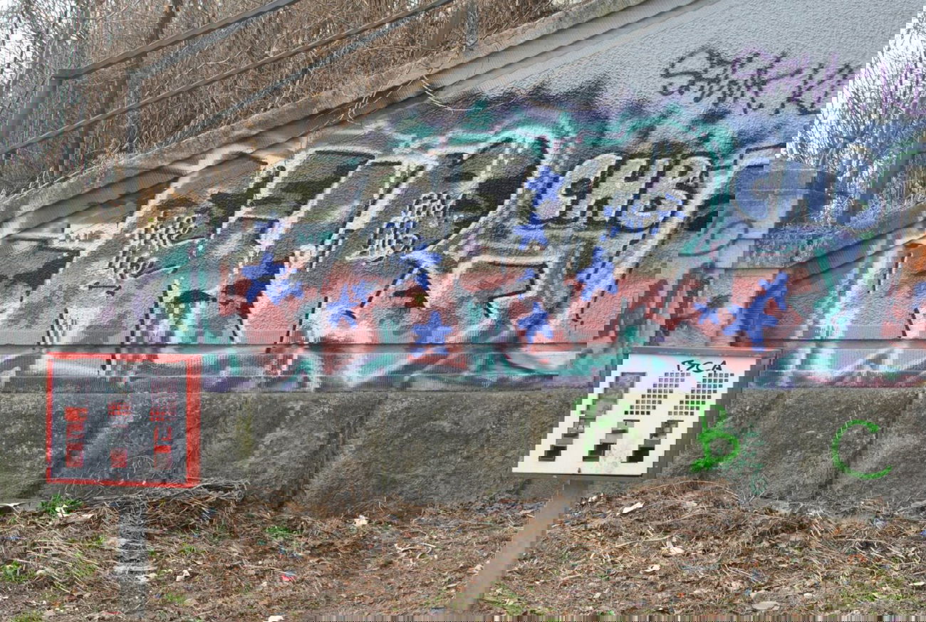 Graffiti Bombing in Berlin - Photo by DerDieDas - Fayr, Chb