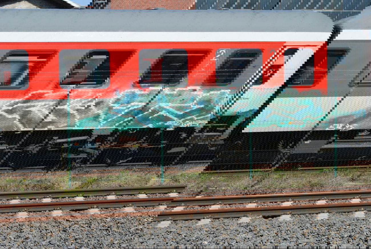 Graffiti Train in Berlin - Photo by DerDieDas - Bitz (2015)