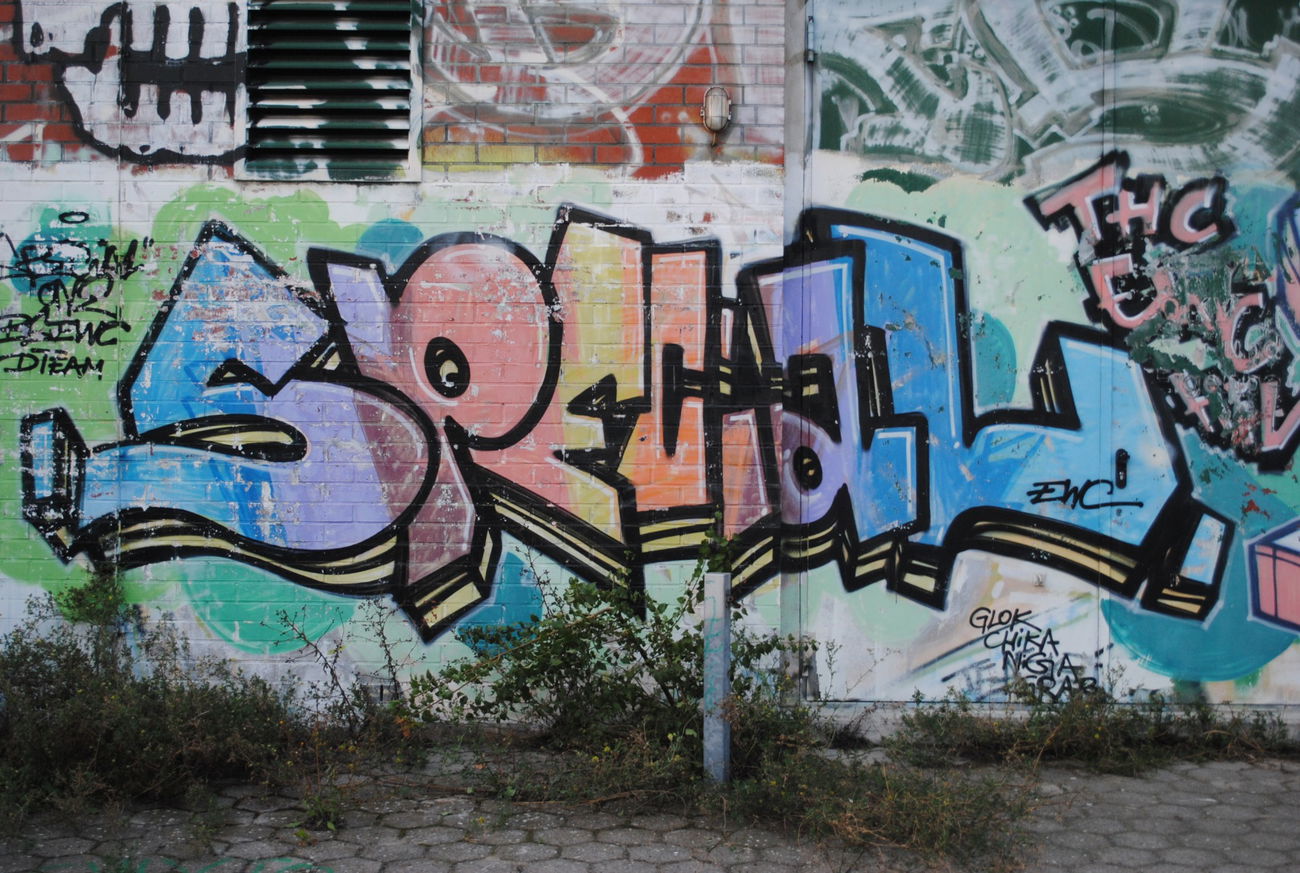 Graffiti Wall in Berlin Neukölln - Photo by DerDieDas - Special, Thc, Hiv