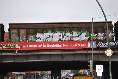 Graffiti Train in Berlin - Photo by DerDieDas - Frs