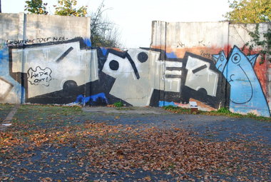 Graffiti Bombing in Berlin - Photo by DerDieDas - Roger (2013)