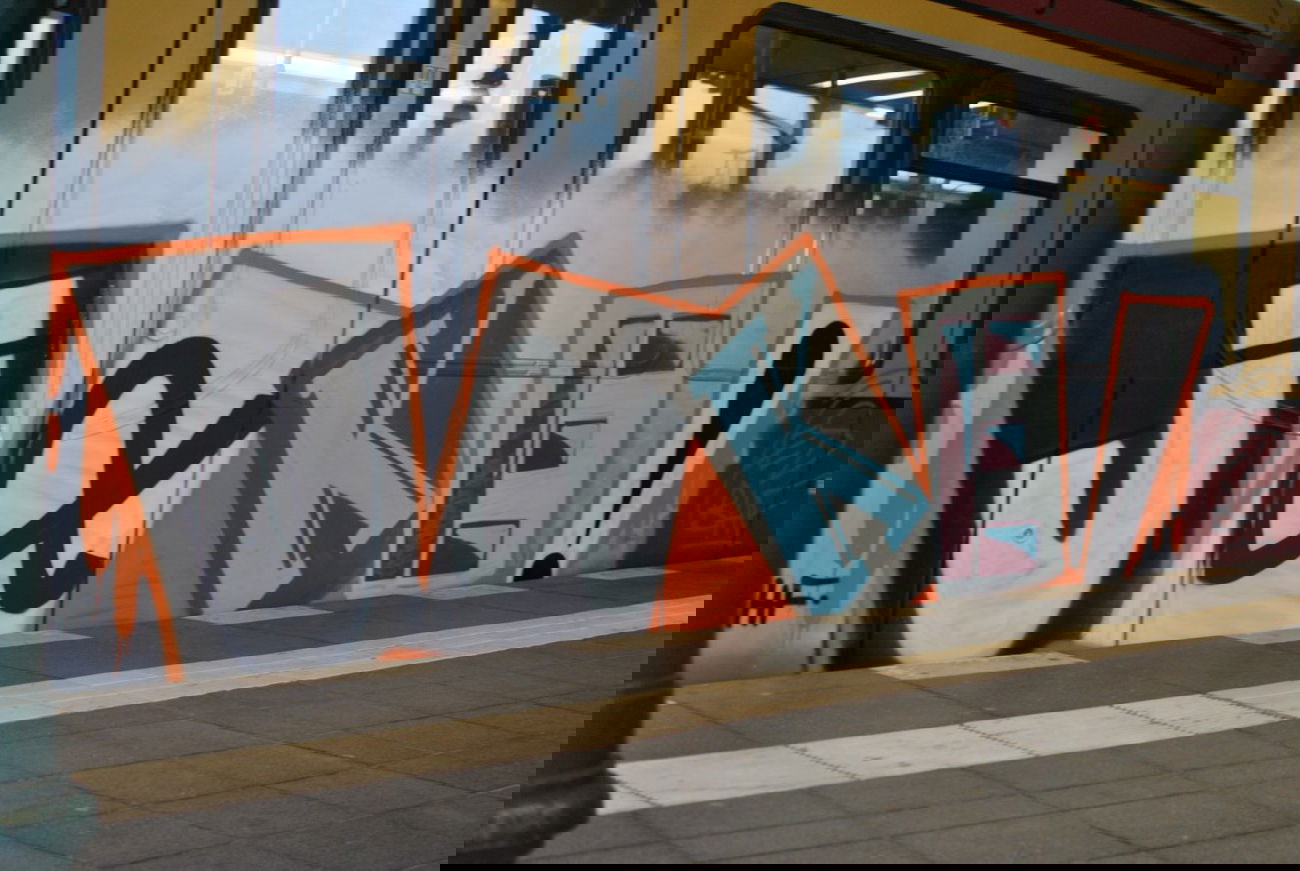 Graffiti Train in Berlin - Photo by DerDieDas - Jake (2013)