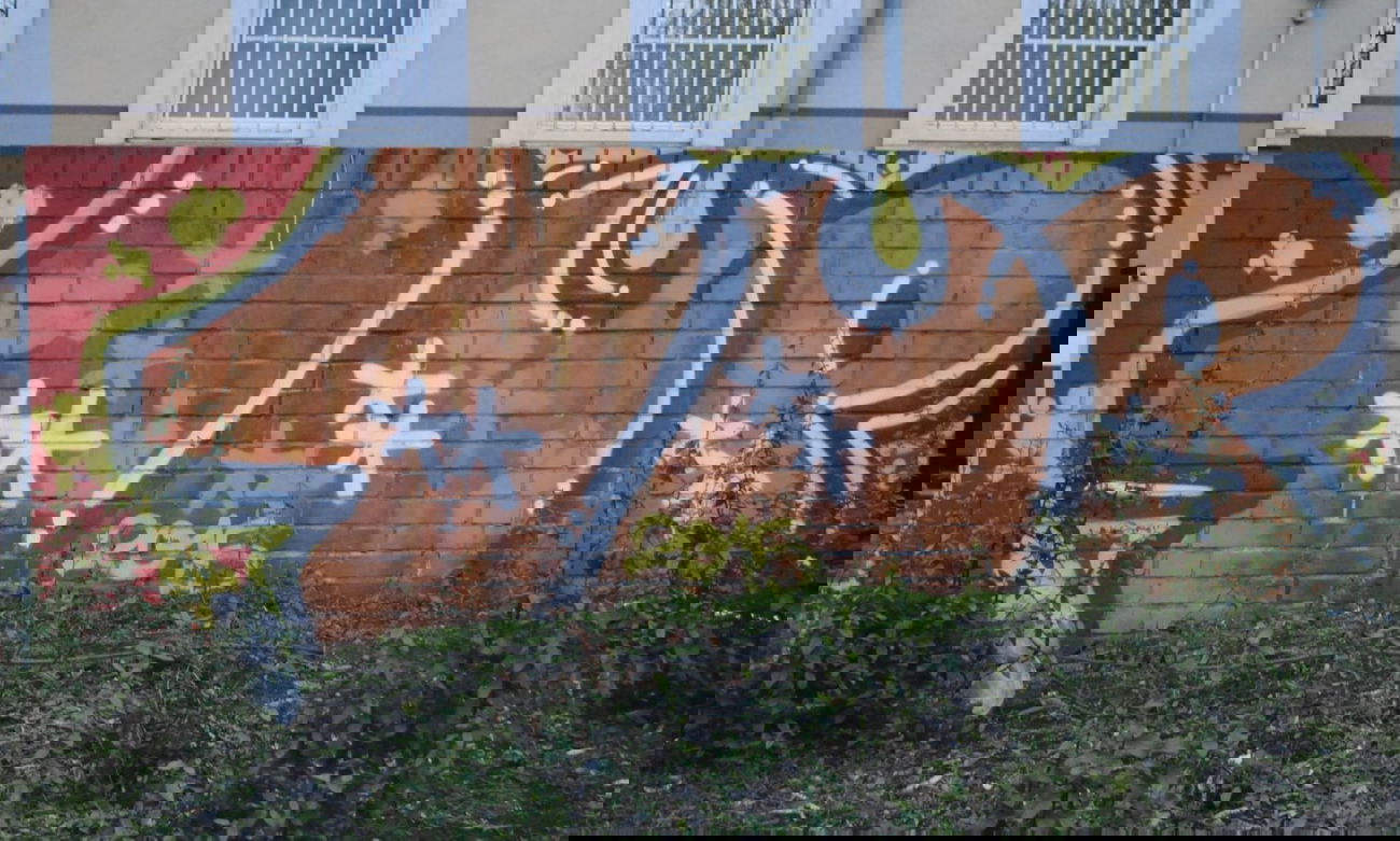 Graffiti Bombing in Berlin - Photo by DerDieDas - 1up (2015)