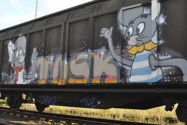 Graffiti Train in Berlin - Photo by DerDieDas - Tosk