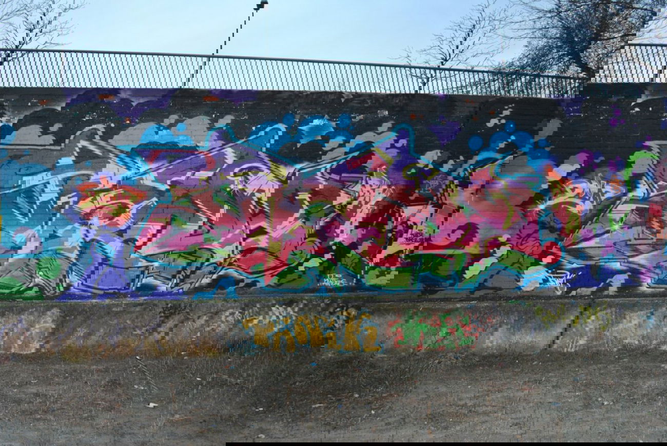 Graffiti Wall in Berlin - Photo by DerDieDas - Town