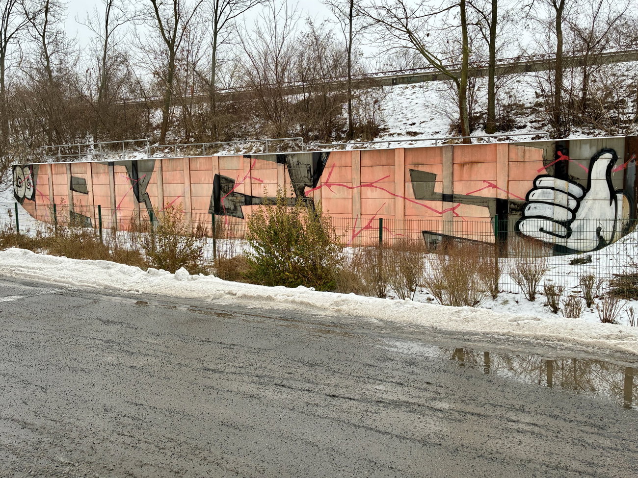 Graffiti Bombing in Berlin - Photo by DerDieDas - ACF