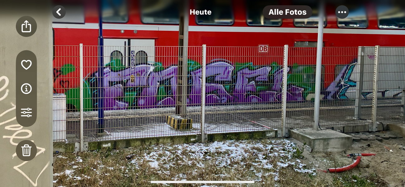 Graffiti Wall in Berlin - Photo by DerDieDas - Fogel (2026)