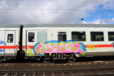 Graffiti Train - Photo by DerHartzer