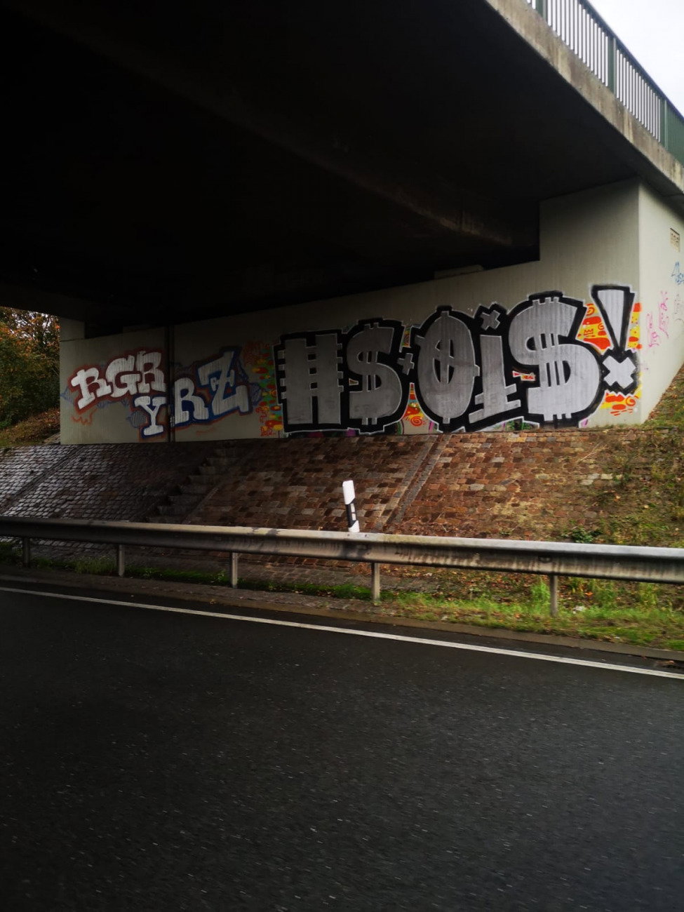 Graffiti Wall - Photo by DerKoeter