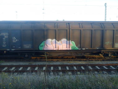 Graffiti Train - Photo by DerKoeter - jnr, idun, cargo (2013)
