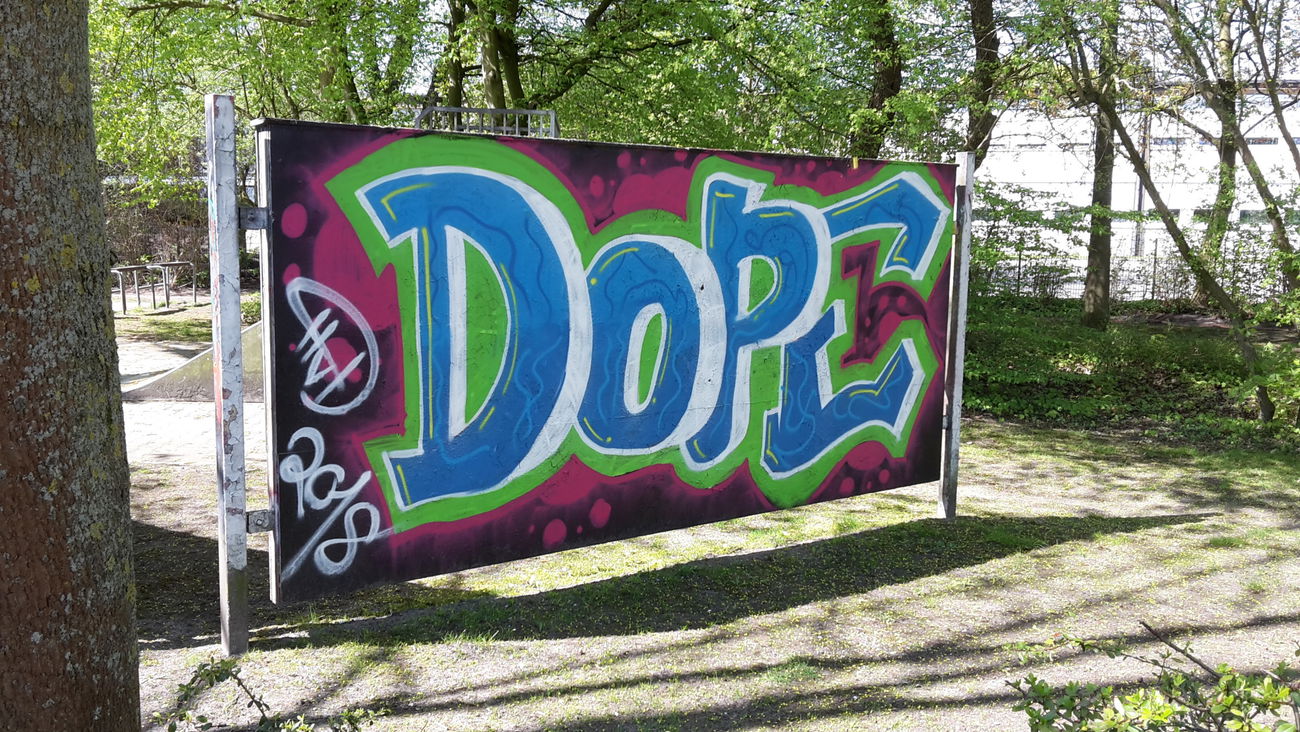 Graffiti Wall - Photo by DerKoeter