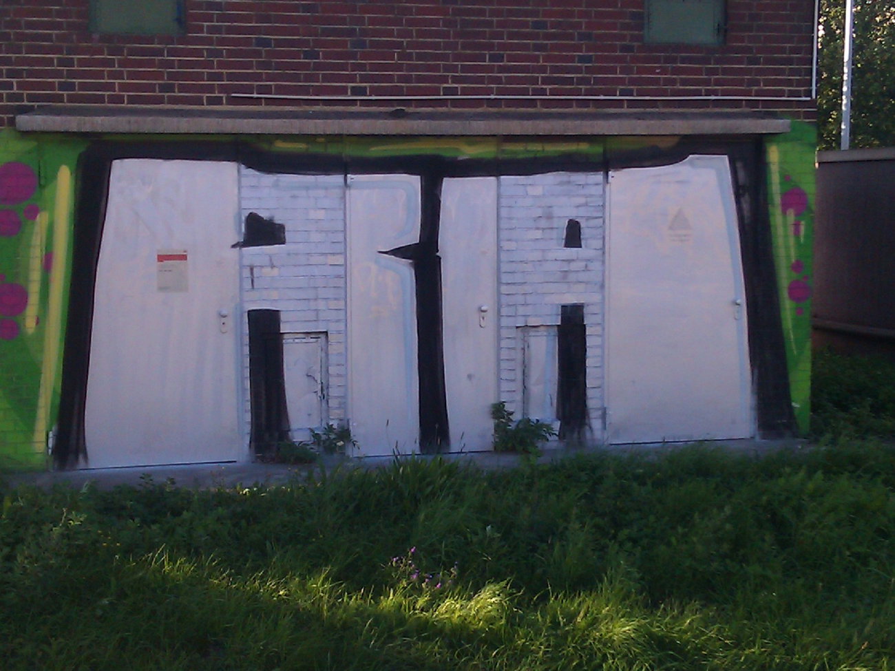 Graffiti Wall - Photo by DerKoeter - ra, helmstedt, crew (2015)