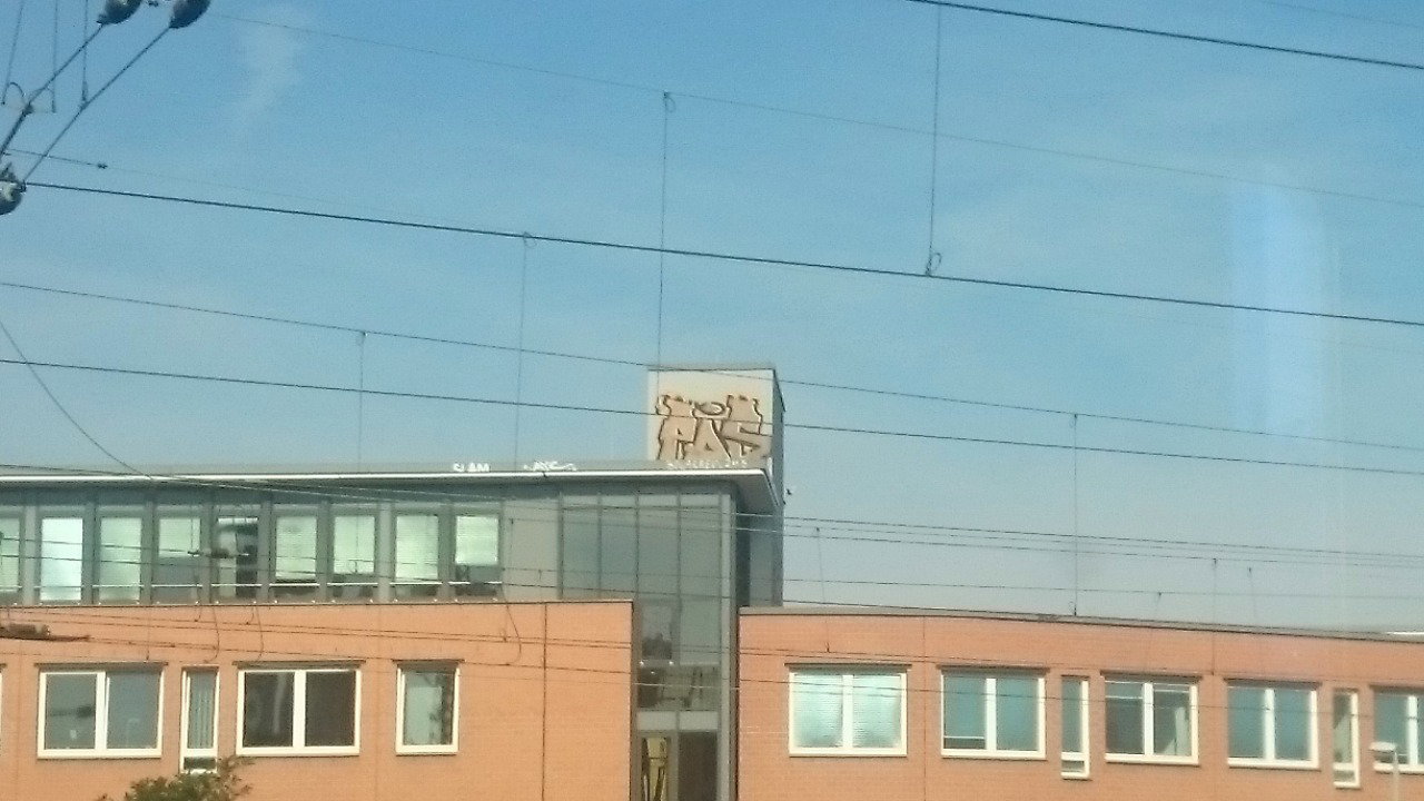 Graffiti Wall - Photo by DerKoeter