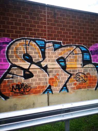 Graffiti Wall - Photo by DerKoeter