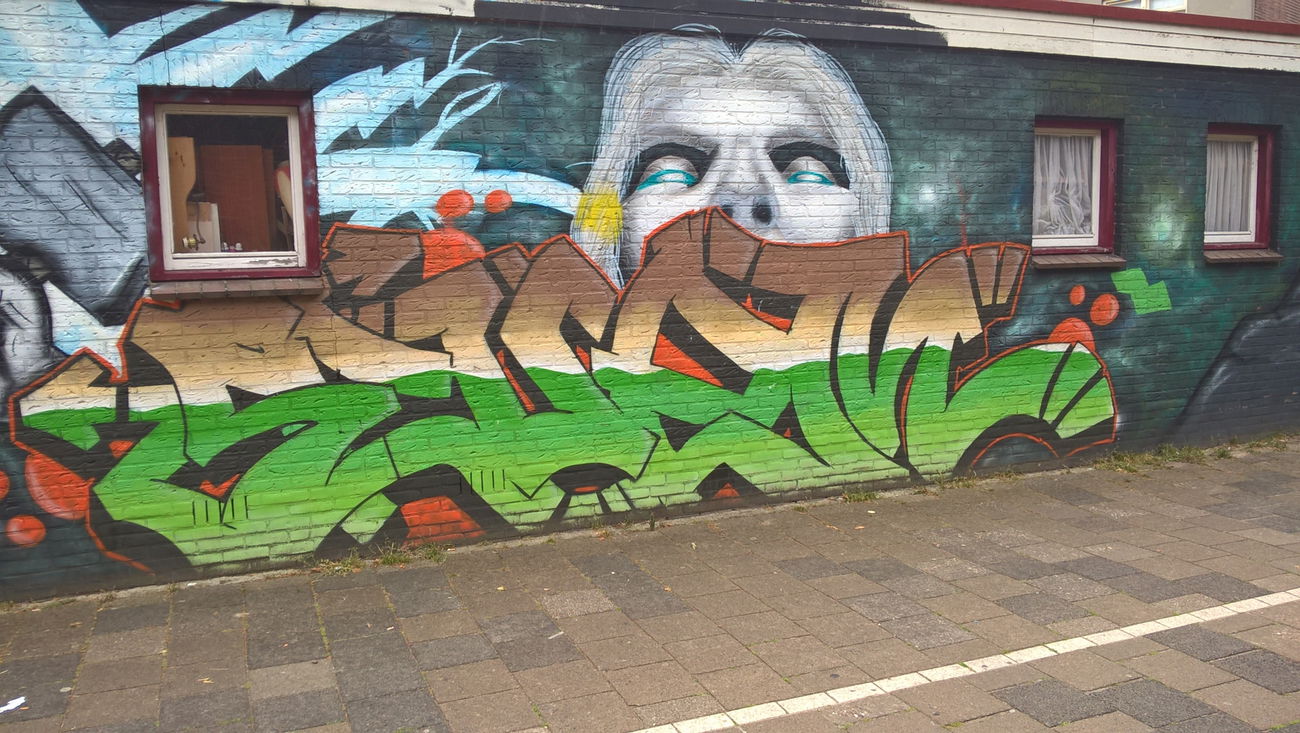 Graffiti Wall - Photo by DerKoeter