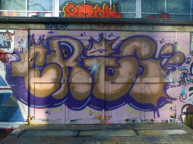 Graffiti Wall - Photo by DerKoeter - cris, haupthall, schöningen (2015)