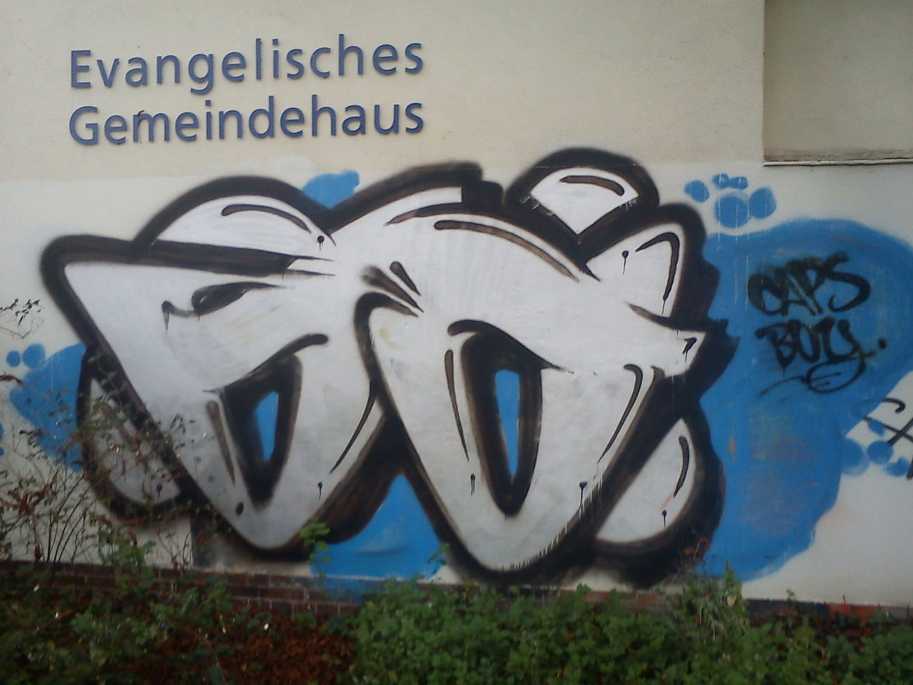 Graffiti Bombing - Photo by DerKoeter - oo, ohoh, crew