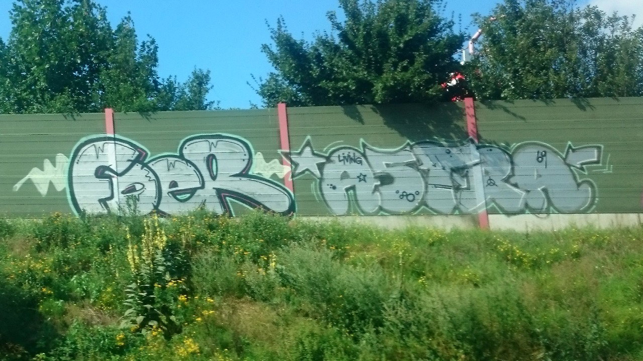 Graffiti Wall - Photo by DerKoeter