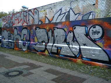 Graffiti Wall - Photo by DerKoeter - turbo, ts, teamshorain