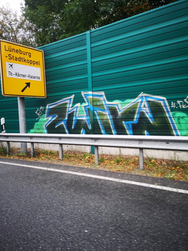 Graffiti Wall - Photo by DerKoeter