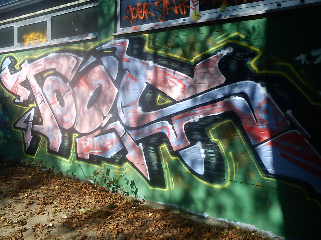 Graffiti Wall - Photo by DerKoeter - toos, haupthall, schöningen (2014)