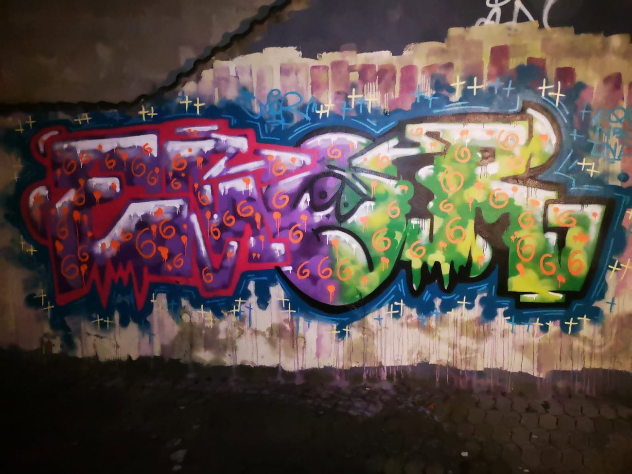 Graffiti Wall - Photo by DerKoeter