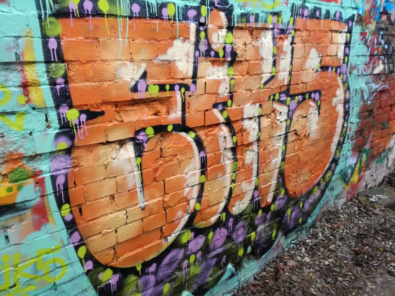 Graffiti Wall - Photo by DerKoeter