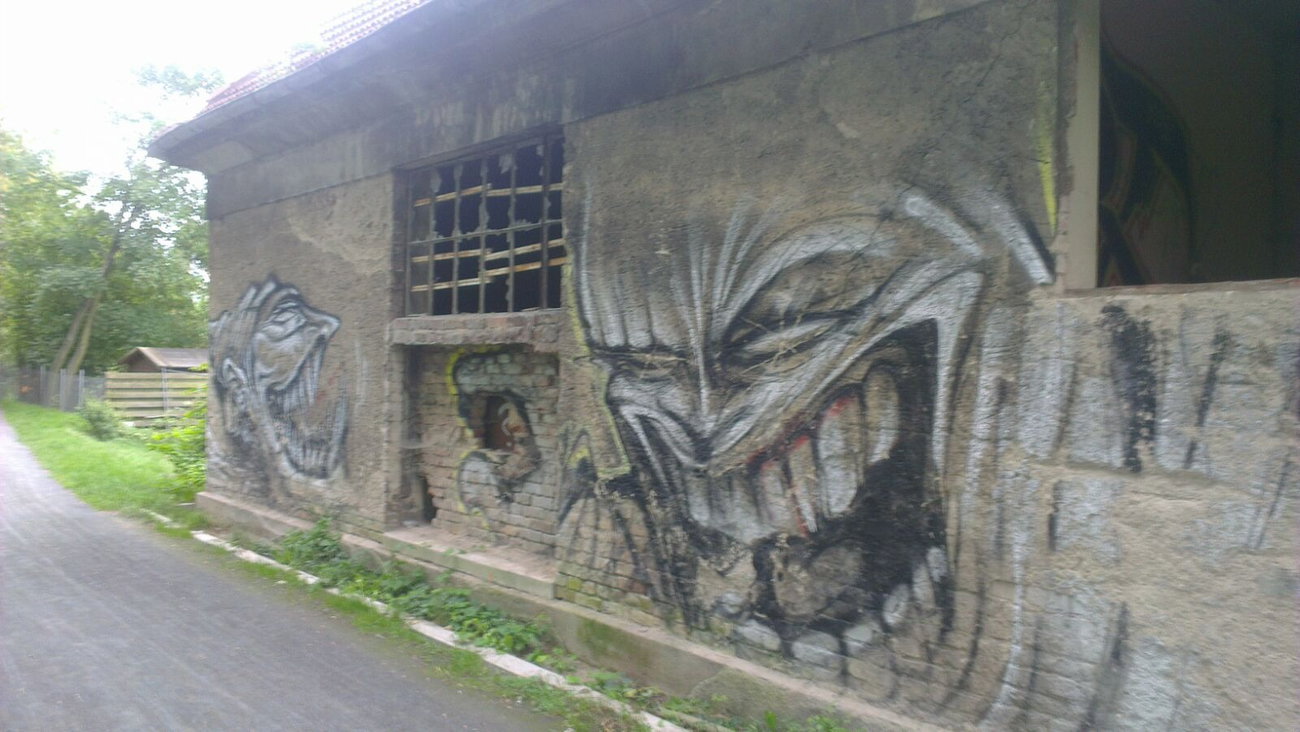 Graffiti Wall - Photo by DerKoeter - monk, braunschweig
