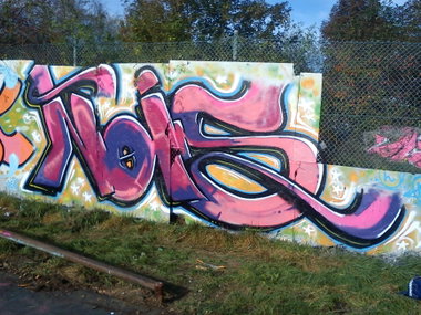 Graffiti Wall - Photo by DerKoeter - nois, wolfenbüttel