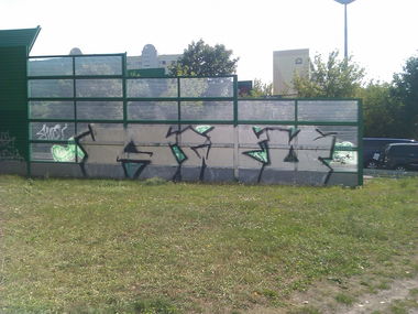 Graffiti Bombing - Photo by DerKoeter - awo, magdeburg