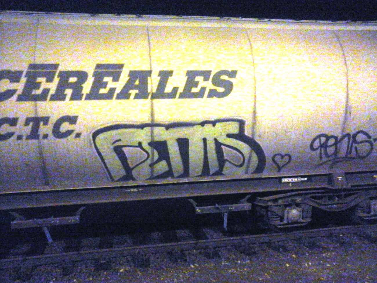 Graffiti Train - Photo by DerKoeter - penis, cargo, helmstedt