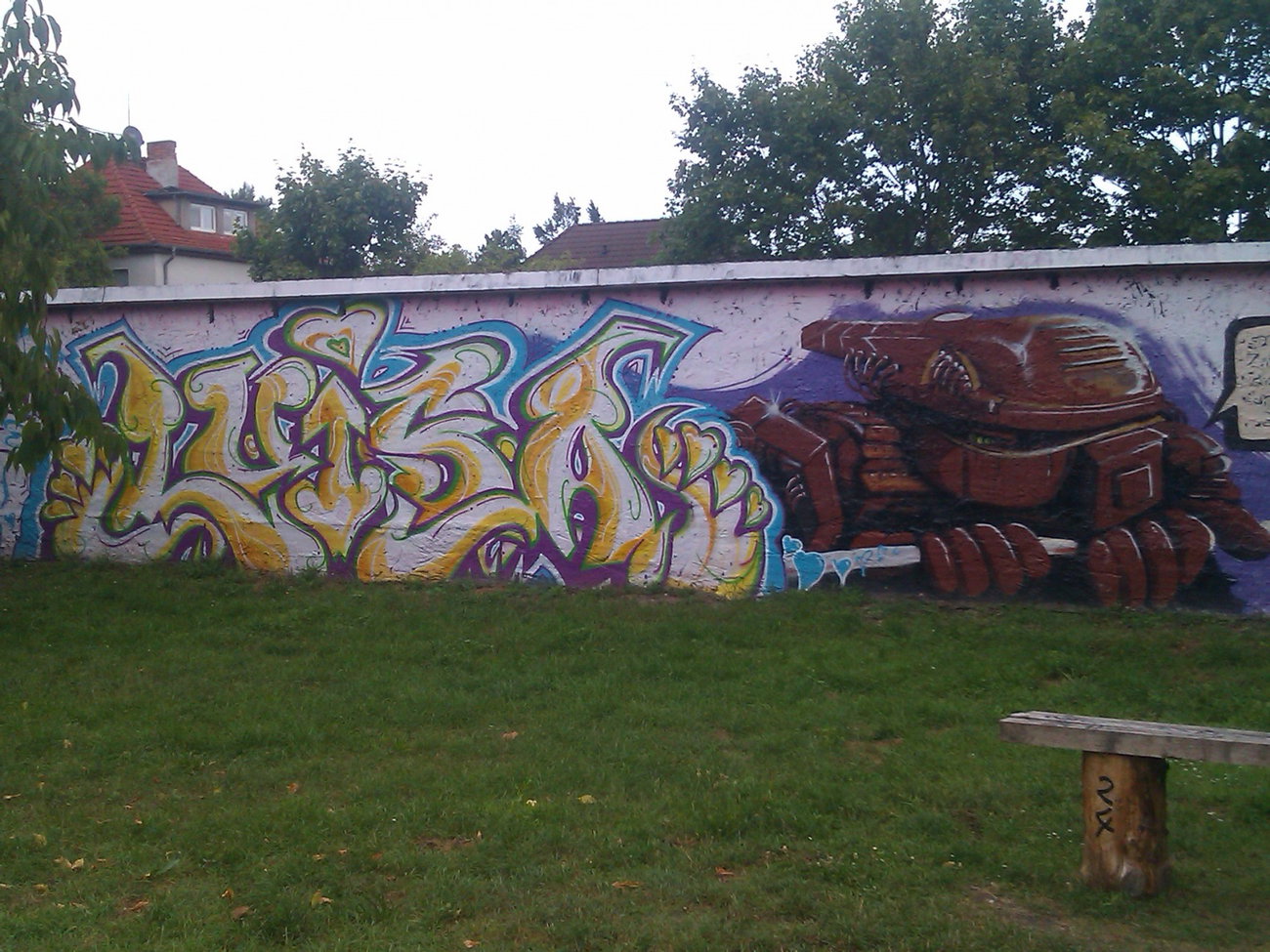 Graffiti Wall - Photo by DerKoeter - luisa, magdeburg