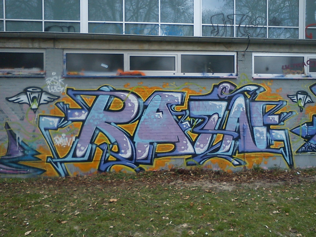 Graffiti Wall - Photo by DerKoeter - rain, haupthall, schöningen (2015)