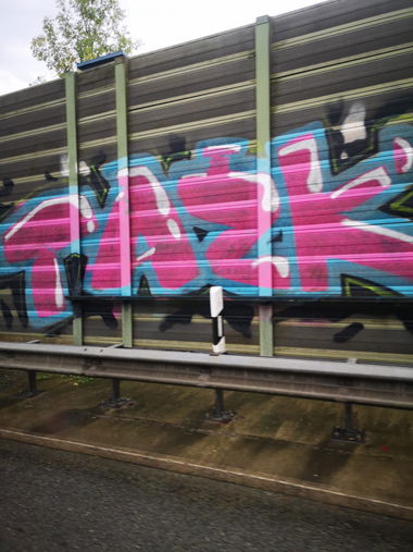 Graffiti Wall - Photo by DerKoeter