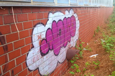 Graffiti Wall - Photo by DerKoeter