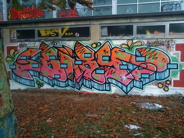 Graffiti Wall - Photo by DerKoeter - baby, schöningen, haupthall