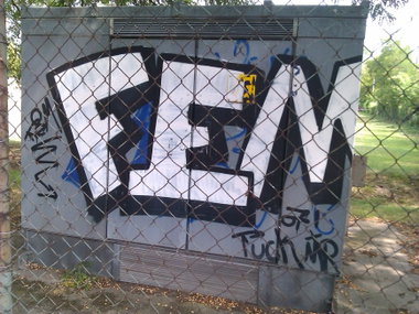 Graffiti Wall - Photo by DerKoeter - fem, magdeburg (2007)