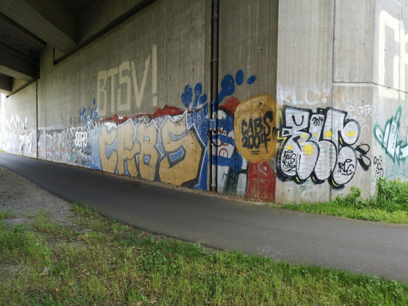 Graffiti Wall - Photo by DerKoeter