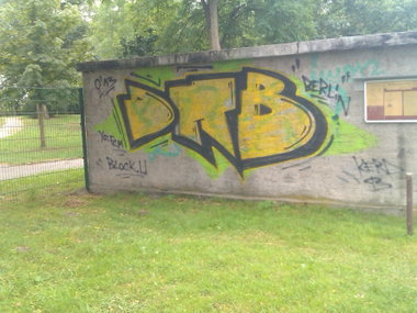 Graffiti Wall - Photo by DerKoeter - dnb, berlin, magdeburg (2013)