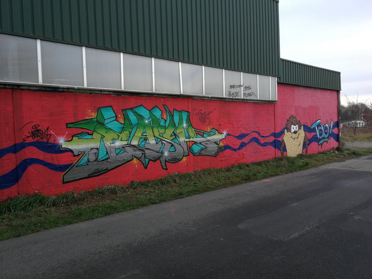 Graffiti Wall - Photo by DerKoeter