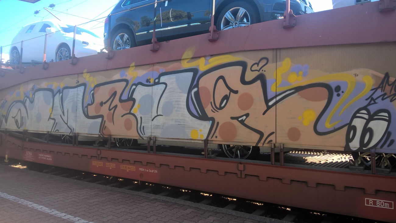 Graffiti Wall - Photo by DerKoeter