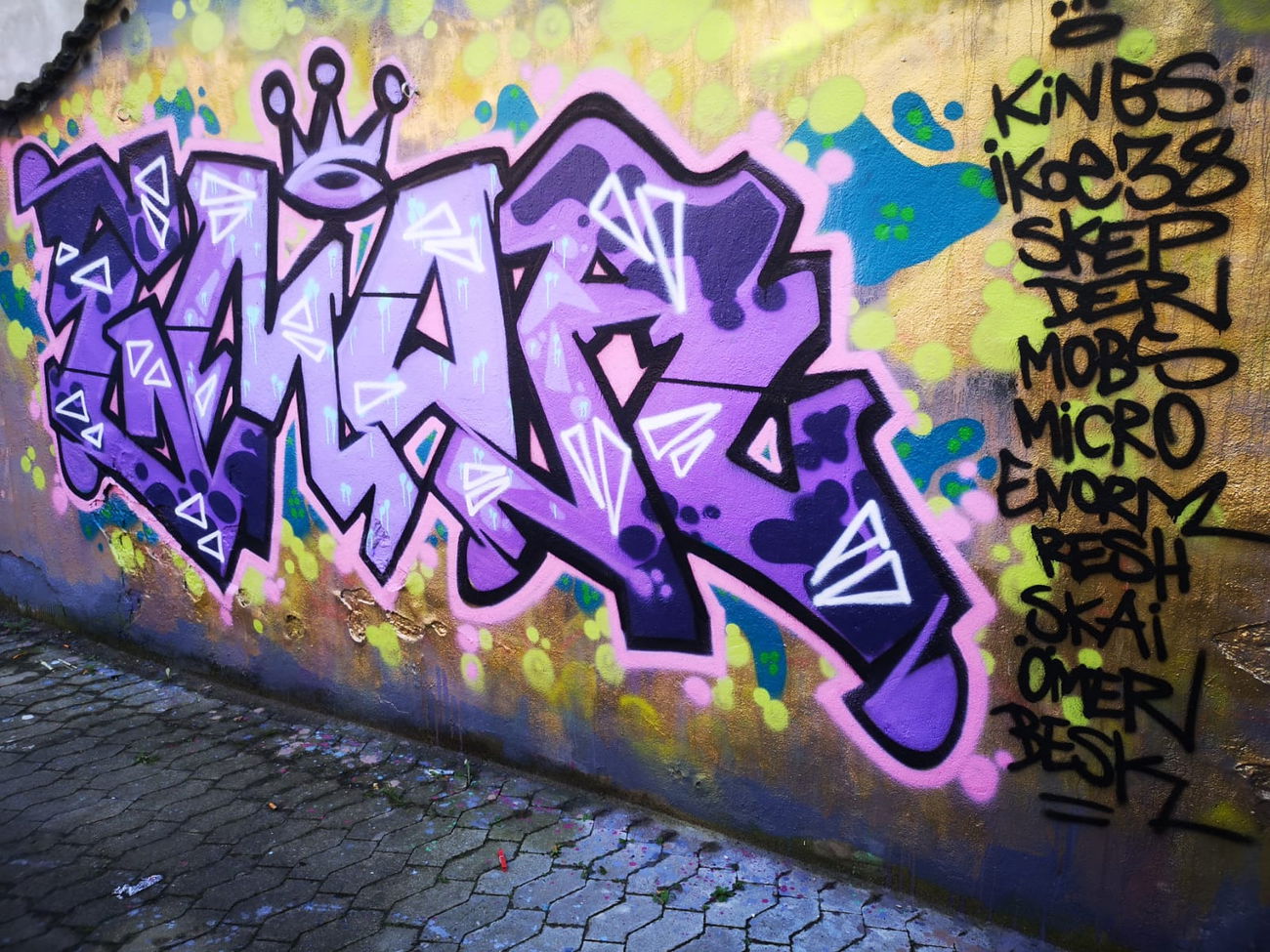 Graffiti Wall - Photo by DerKoeter