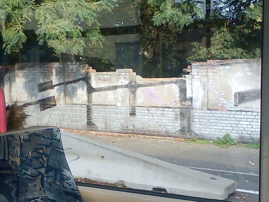 Graffiti Bombing - Photo by DerKoeter - süd, sued, crew