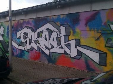 Graffiti Wall - Photo by DerKoeter - skool, magdeburg, legal