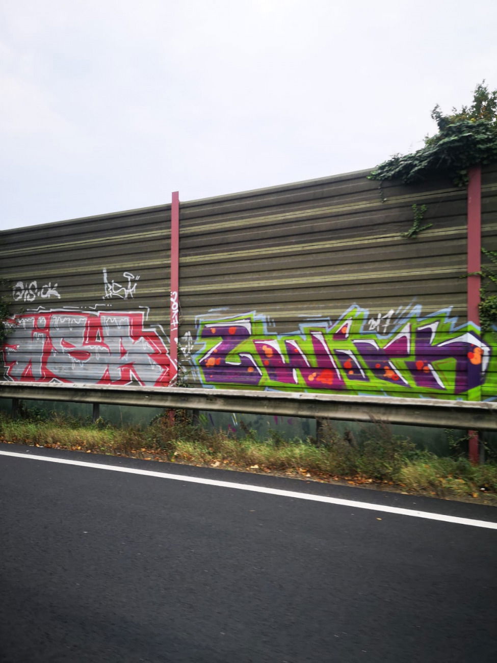 Graffiti Wall - Photo by DerKoeter